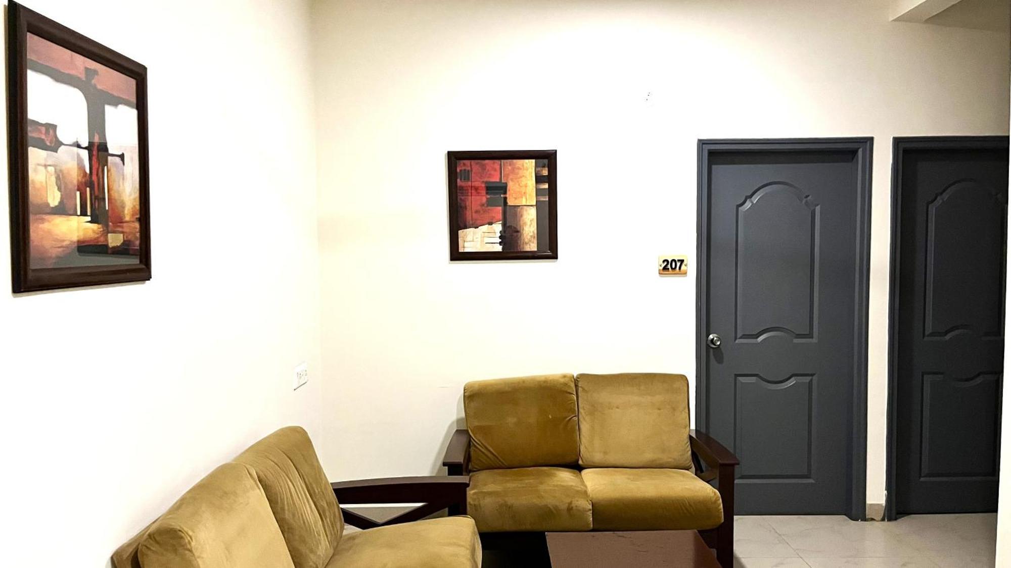 Athasri Hotel Hsr Layout Bangalore Luaran gambar