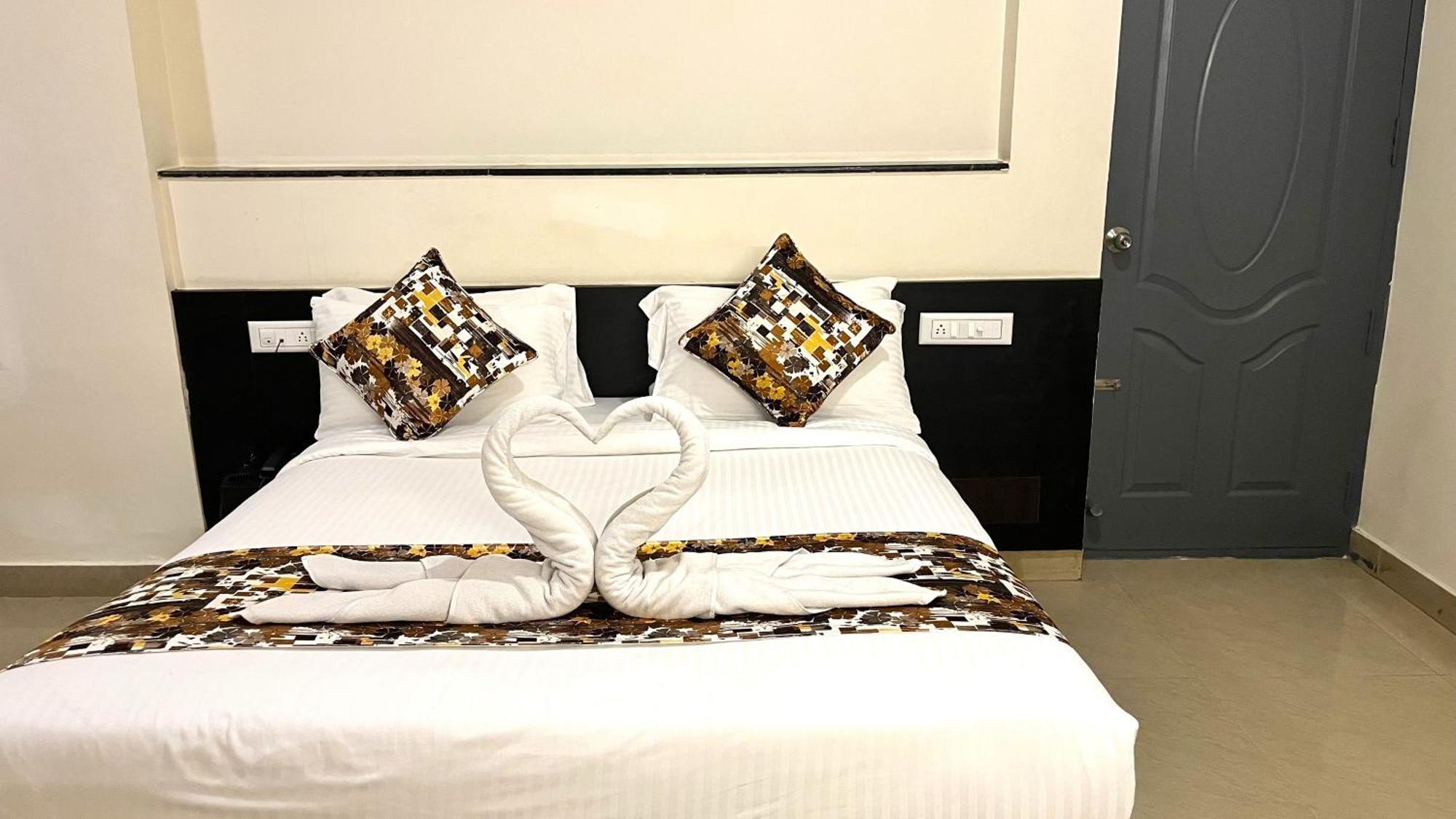 Athasri Hotel Hsr Layout Bangalore Luaran gambar