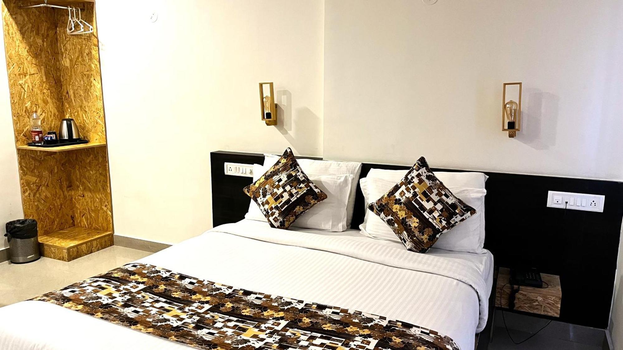 Athasri Hotel Hsr Layout Bangalore Luaran gambar