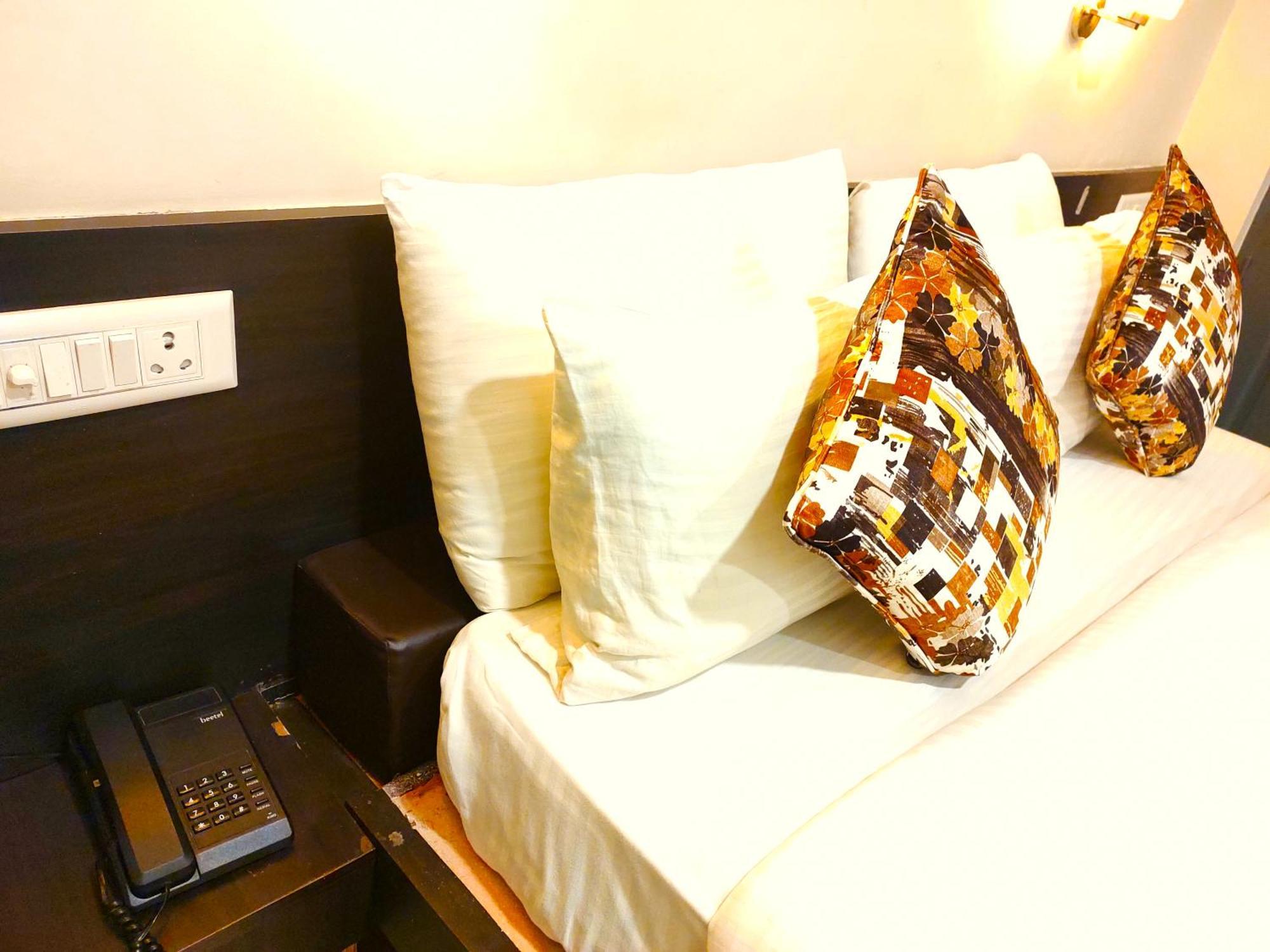 Athasri Hotel Hsr Layout Bangalore Luaran gambar